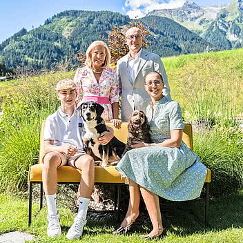 Familie Stock im Sommer im STOCK resort