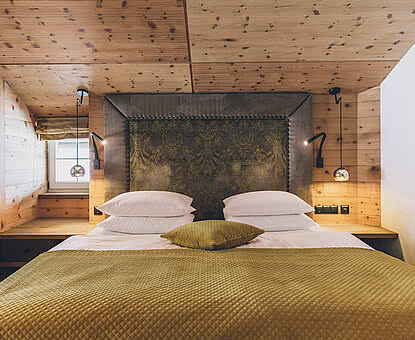 Bett im Komfortdoppelzimmer Sonnblick im STOCK resort