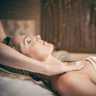 Treatment in the 5 star wellness hotel STOCK resort with treatments