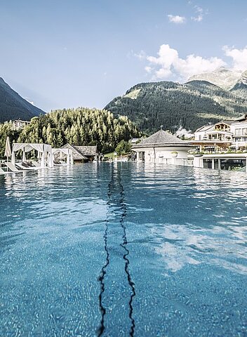 STOCK resort / 5 Sterne / Luxus / Urlaub / Wellness / Sport / Familie / Österreich / Tirol / Zillertal / Finkenberg