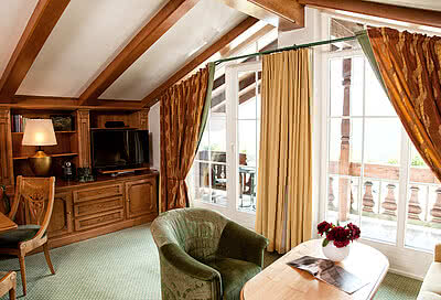 Fenster in der Romantiksuite im STOCK resort