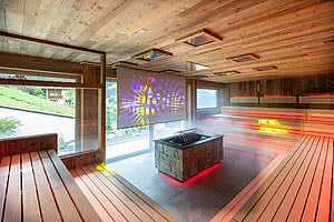 Aufgusssauna im 5 Sterne Wellnesshotel Österreich STOCK resort